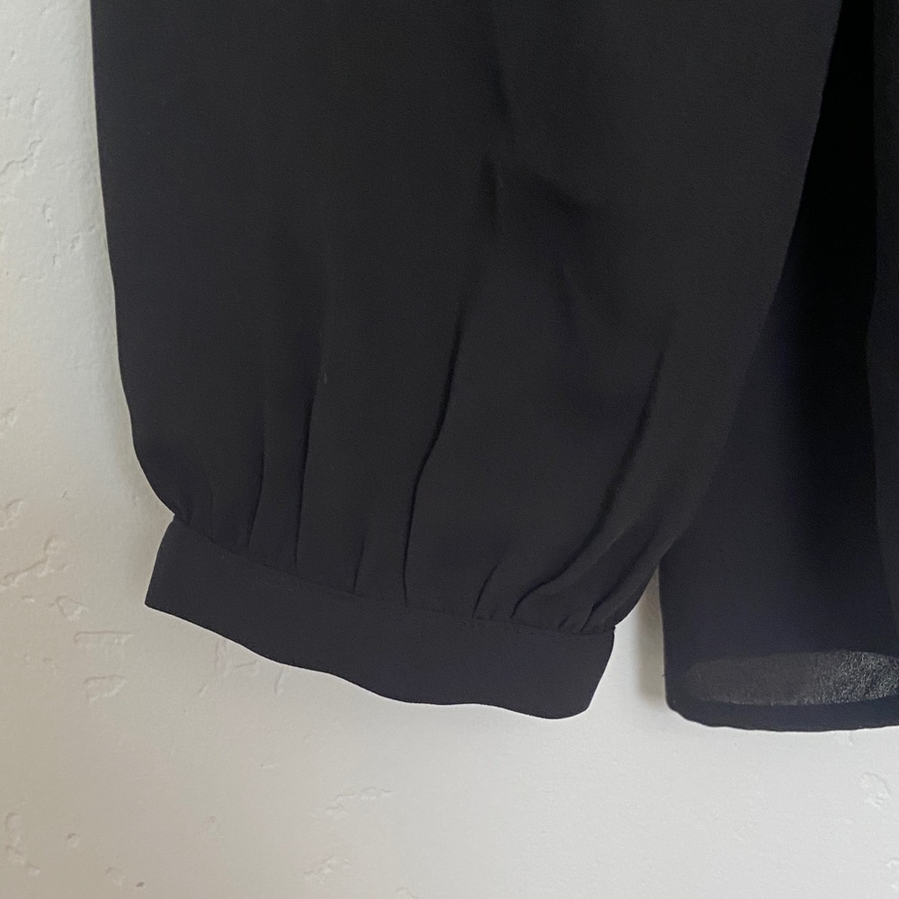 LOFT Black Ruffled Blouse - Picture 5 of 8
